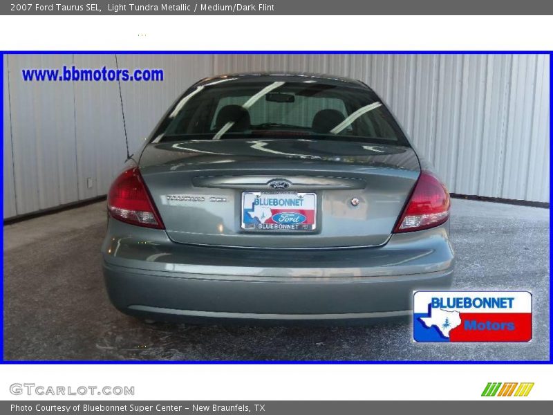 Light Tundra Metallic / Medium/Dark Flint 2007 Ford Taurus SEL
