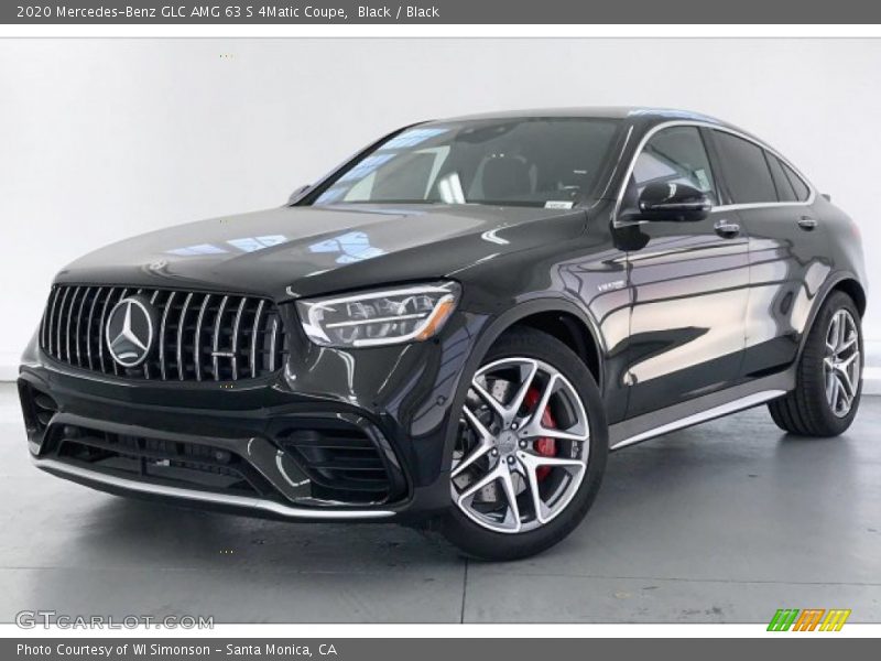 Front 3/4 View of 2020 GLC AMG 63 S 4Matic Coupe