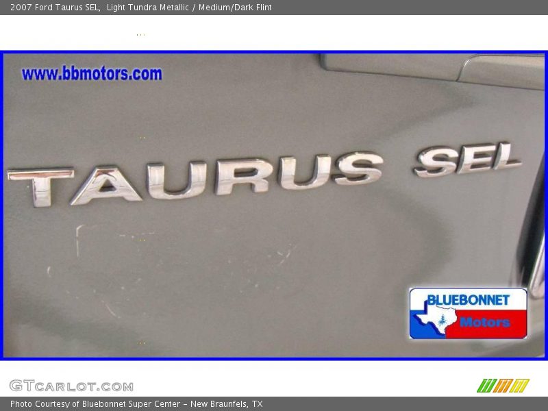 Light Tundra Metallic / Medium/Dark Flint 2007 Ford Taurus SEL