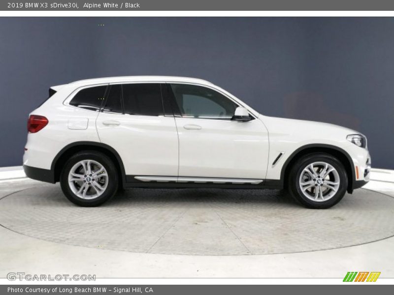 Alpine White / Black 2019 BMW X3 sDrive30i