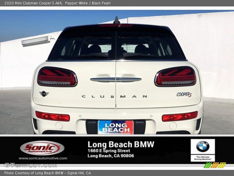 Pepper White / Black Pearl 2020 Mini Clubman Cooper S All4