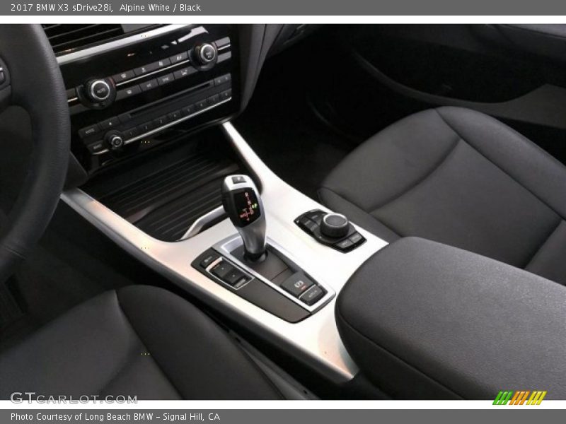 Alpine White / Black 2017 BMW X3 sDrive28i