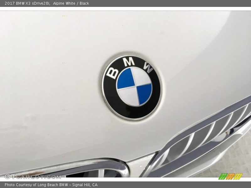 Alpine White / Black 2017 BMW X3 sDrive28i