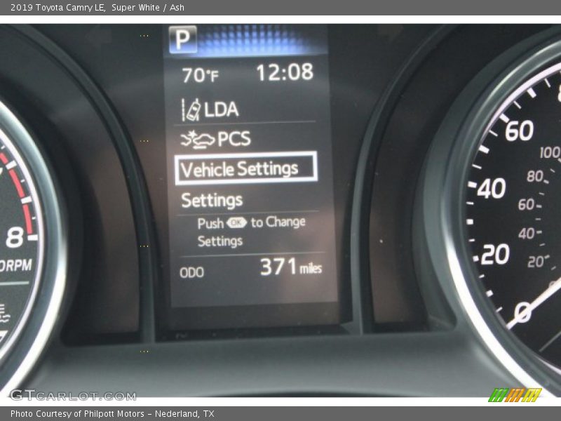 Super White / Ash 2019 Toyota Camry LE