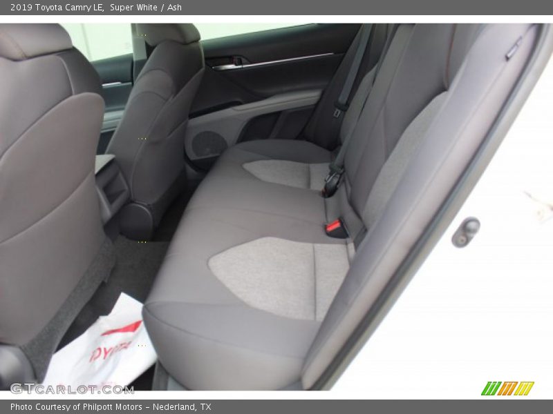 Super White / Ash 2019 Toyota Camry LE