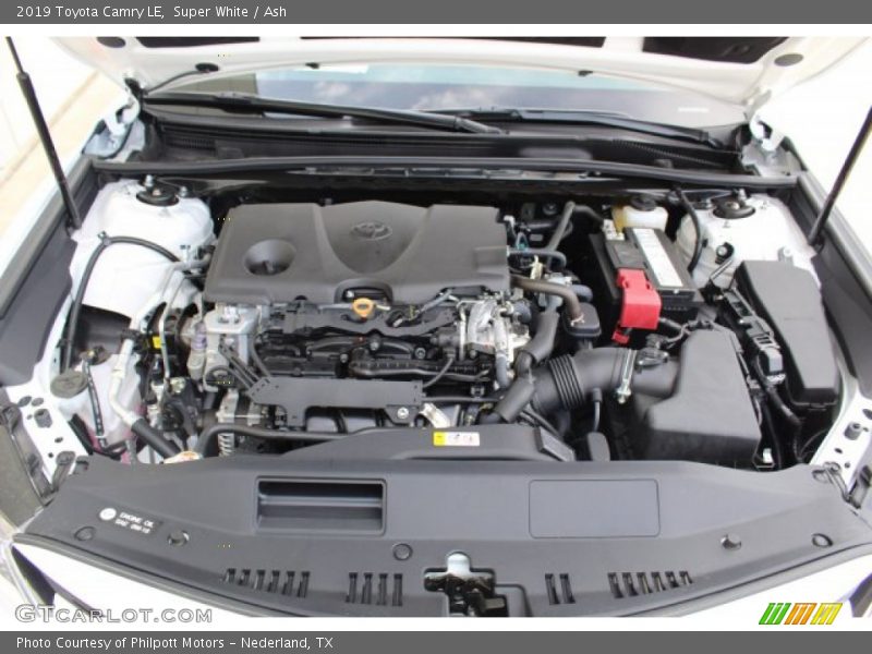 Super White / Ash 2019 Toyota Camry LE