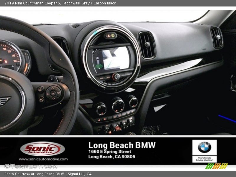 Moonwalk Grey / Carbon Black 2019 Mini Countryman Cooper S