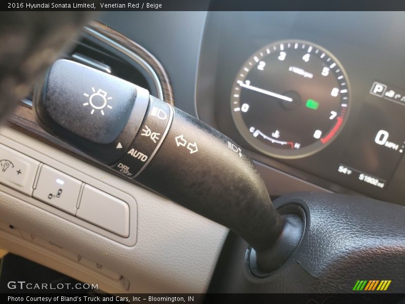 Venetian Red / Beige 2016 Hyundai Sonata Limited