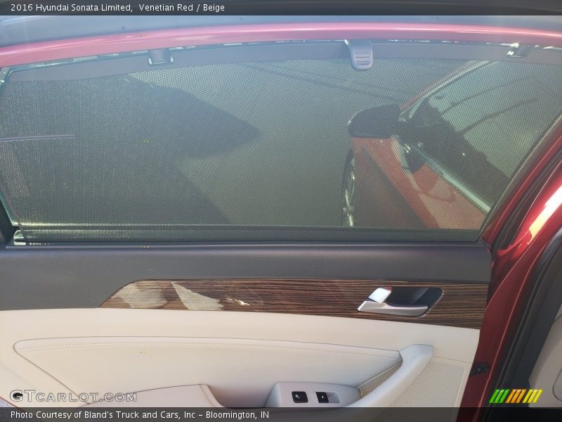 Venetian Red / Beige 2016 Hyundai Sonata Limited
