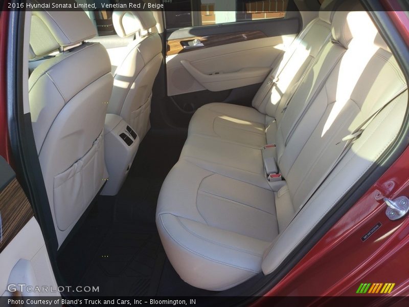 Venetian Red / Beige 2016 Hyundai Sonata Limited