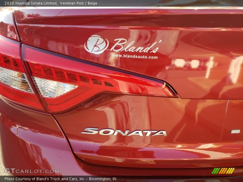 Venetian Red / Beige 2016 Hyundai Sonata Limited