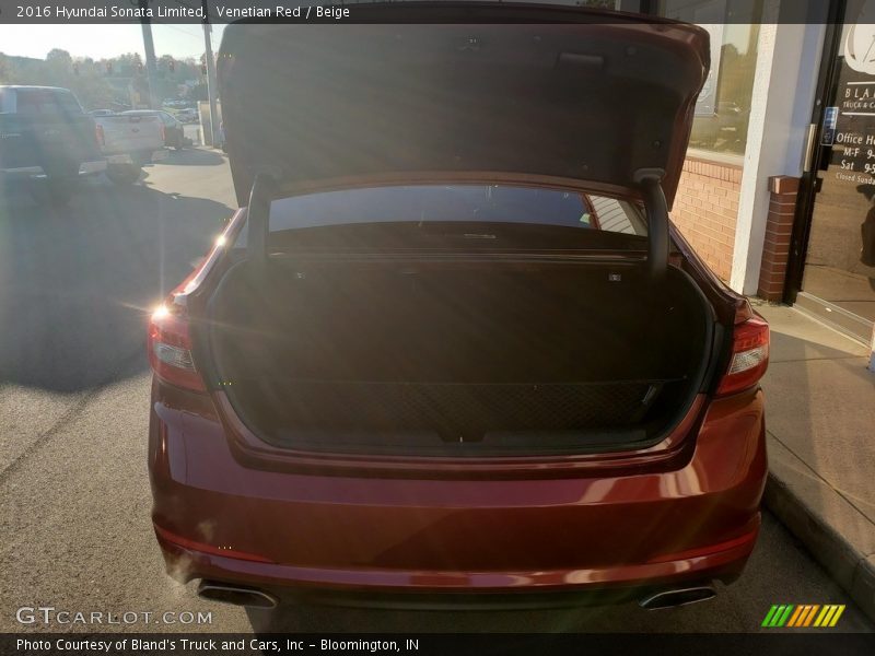 Venetian Red / Beige 2016 Hyundai Sonata Limited