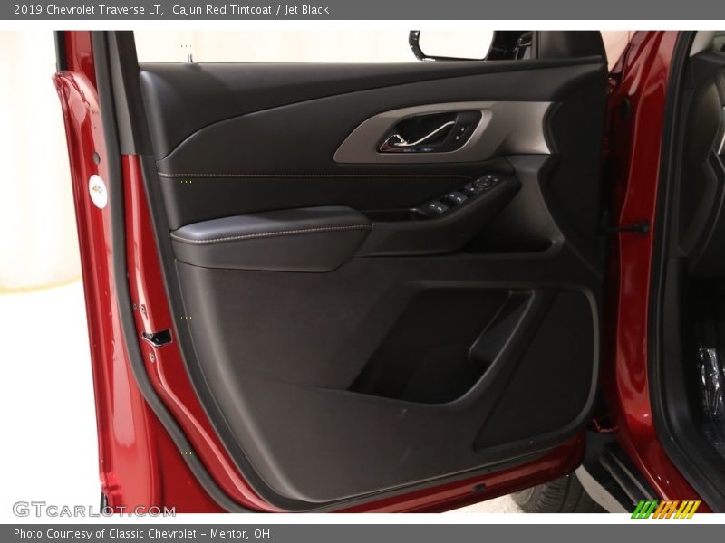 Cajun Red Tintcoat / Jet Black 2019 Chevrolet Traverse LT