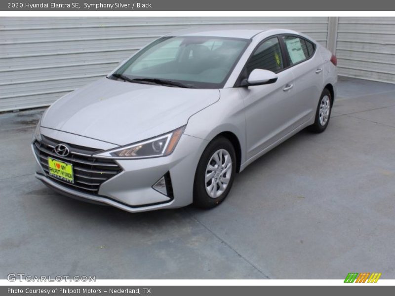 Symphony Silver / Black 2020 Hyundai Elantra SE