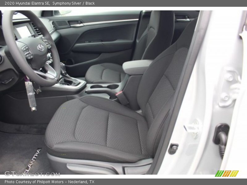 Symphony Silver / Black 2020 Hyundai Elantra SE