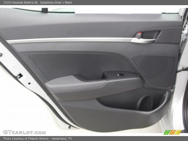 Symphony Silver / Black 2020 Hyundai Elantra SE