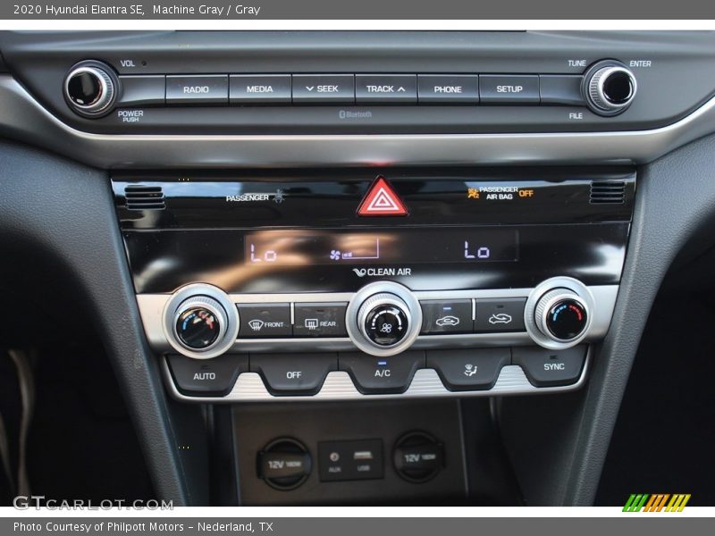 Machine Gray / Gray 2020 Hyundai Elantra SE