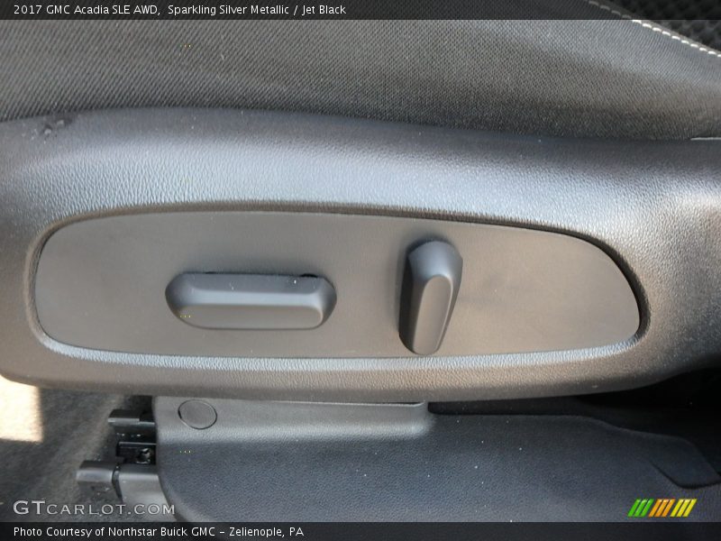 Sparkling Silver Metallic / Jet Black 2017 GMC Acadia SLE AWD