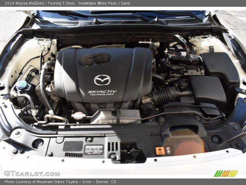 Snowflake White Pearl / Sand 2014 Mazda MAZDA3 i Touring 5 Door