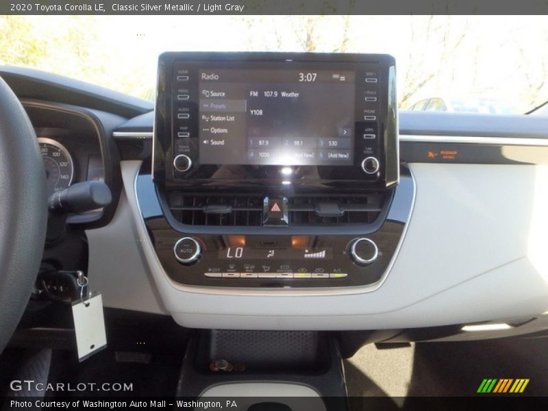 Classic Silver Metallic / Light Gray 2020 Toyota Corolla LE