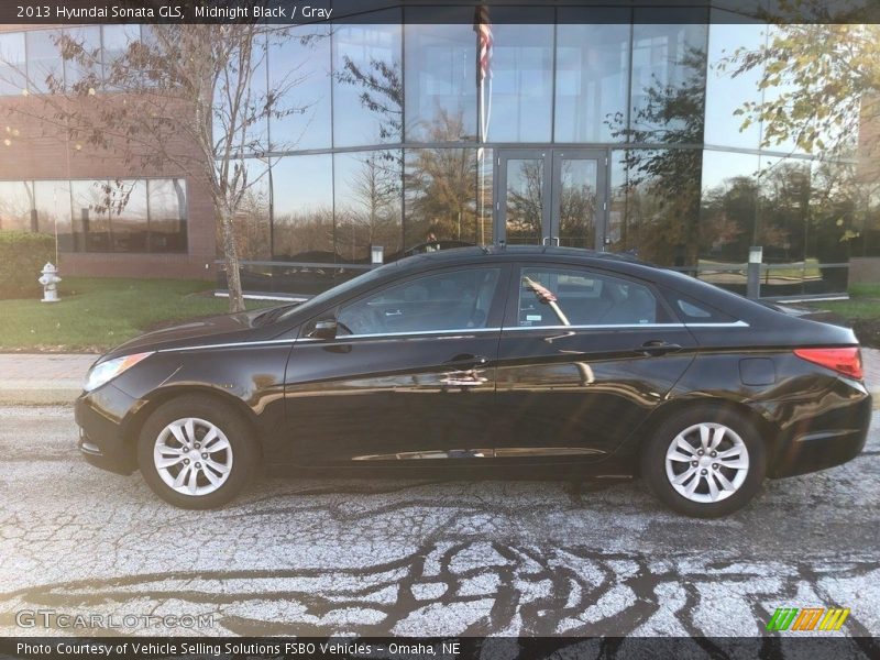 Midnight Black / Gray 2013 Hyundai Sonata GLS