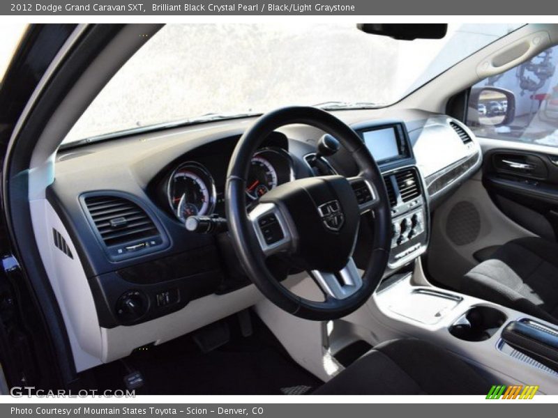 Brilliant Black Crystal Pearl / Black/Light Graystone 2012 Dodge Grand Caravan SXT