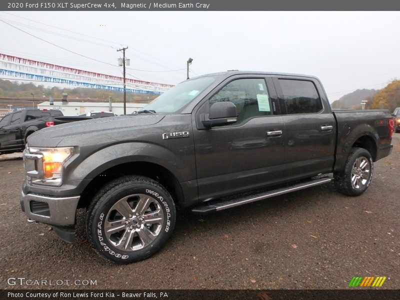 Front 3/4 View of 2020 F150 XLT SuperCrew 4x4