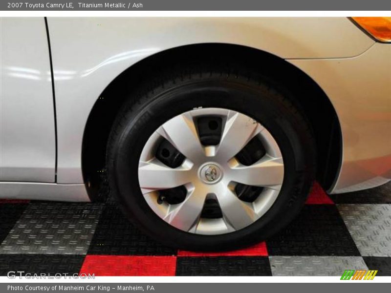 Titanium Metallic / Ash 2007 Toyota Camry LE