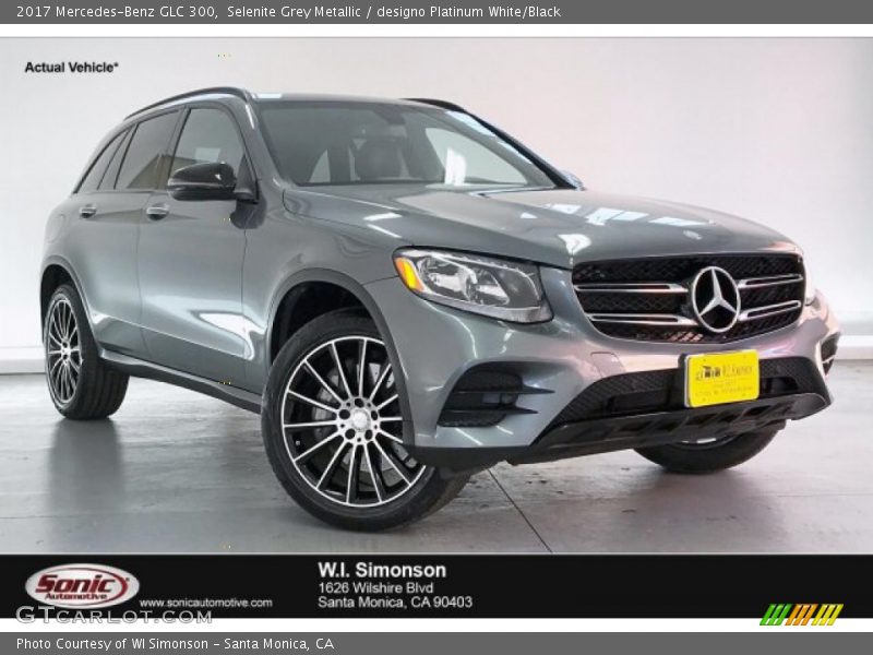 Selenite Grey Metallic / designo Platinum White/Black 2017 Mercedes-Benz GLC 300