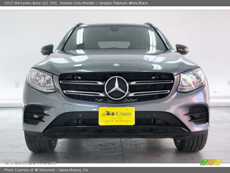 Selenite Grey Metallic / designo Platinum White/Black 2017 Mercedes-Benz GLC 300