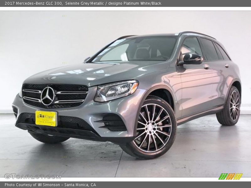 Selenite Grey Metallic / designo Platinum White/Black 2017 Mercedes-Benz GLC 300