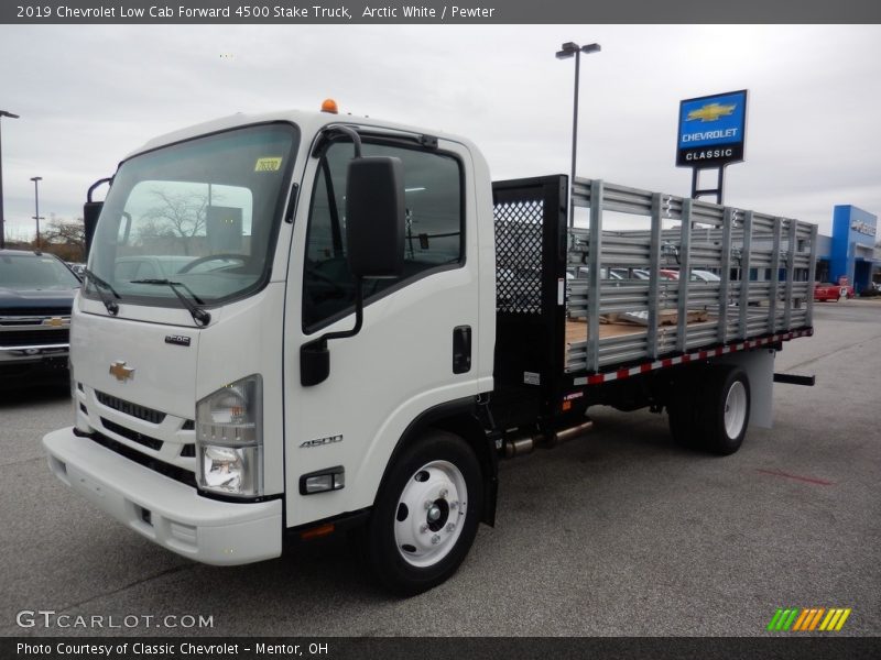 Front 3/4 View of 2019 Low Cab Forward 4500 Stake Truck