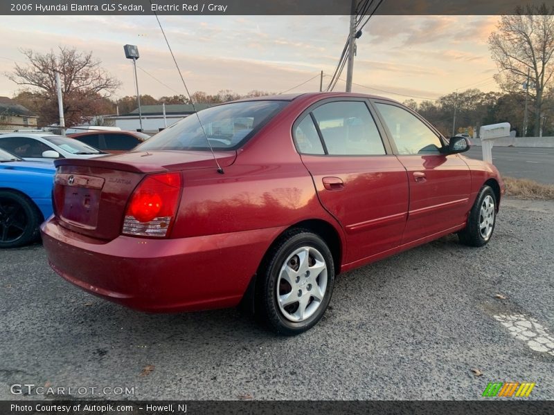 Electric Red / Gray 2006 Hyundai Elantra GLS Sedan