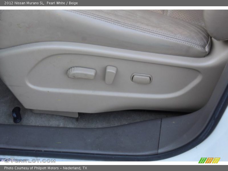 Pearl White / Beige 2012 Nissan Murano SL