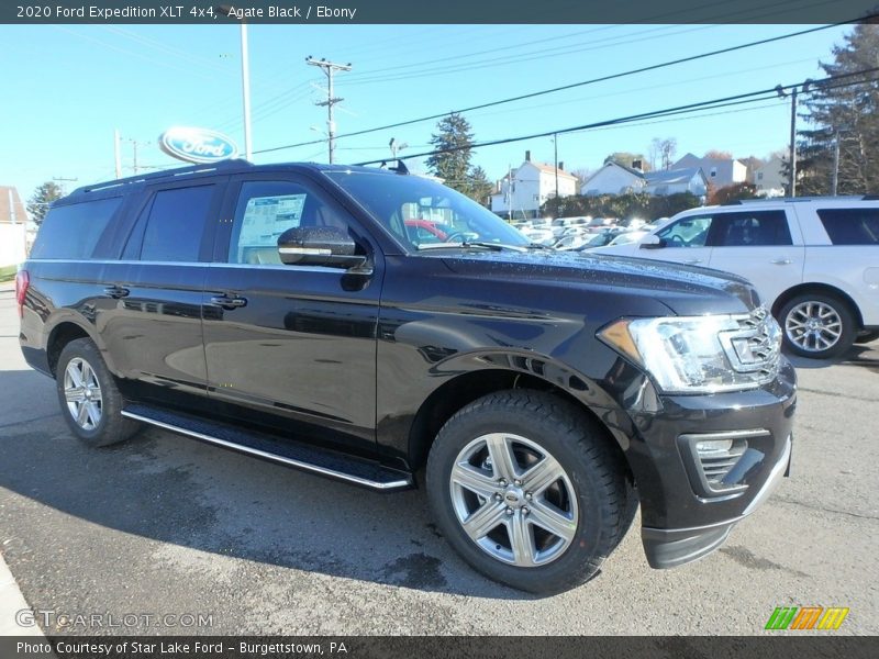 Front 3/4 View of 2020 Expedition XLT 4x4