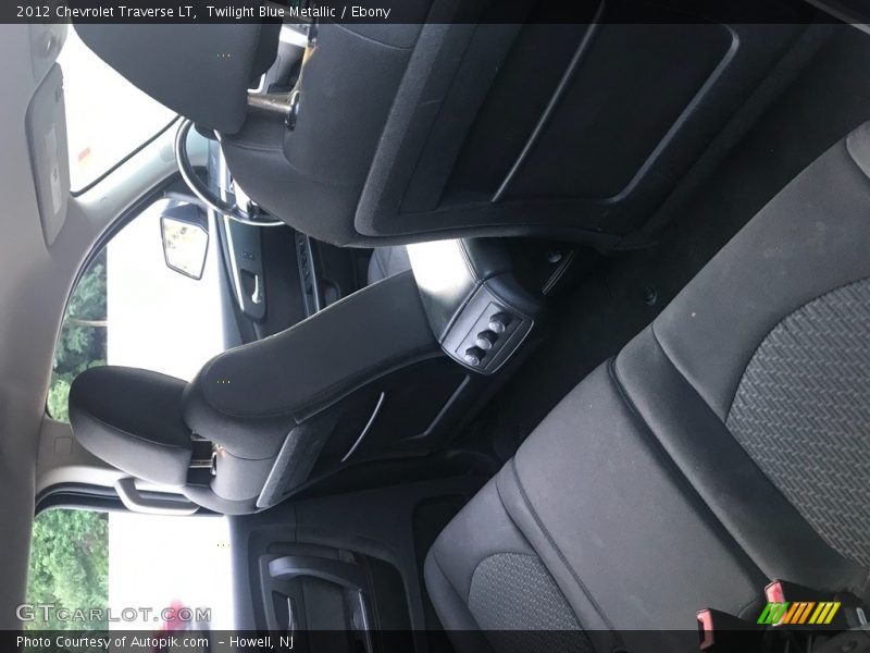 Twilight Blue Metallic / Ebony 2012 Chevrolet Traverse LT