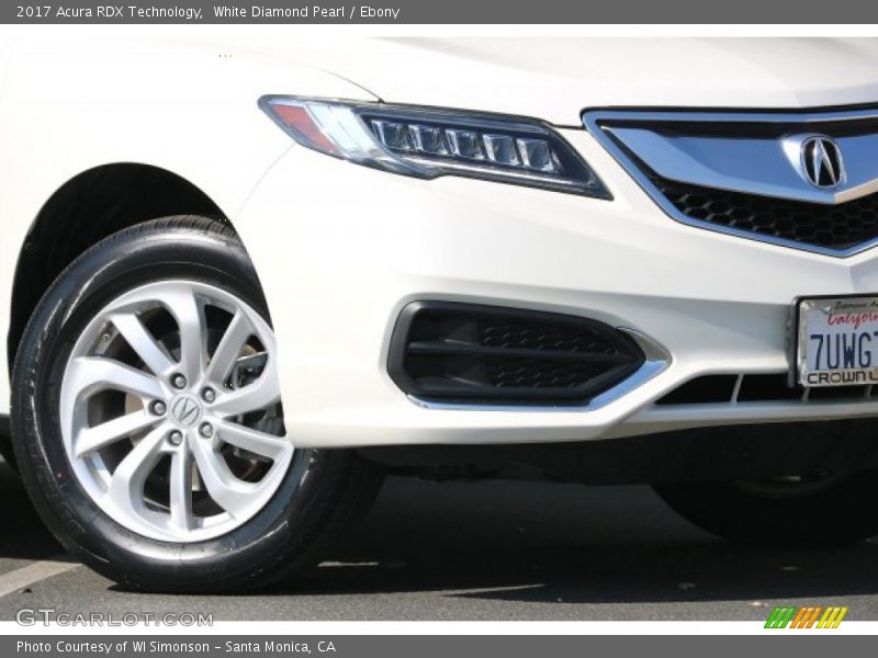 White Diamond Pearl / Ebony 2017 Acura RDX Technology