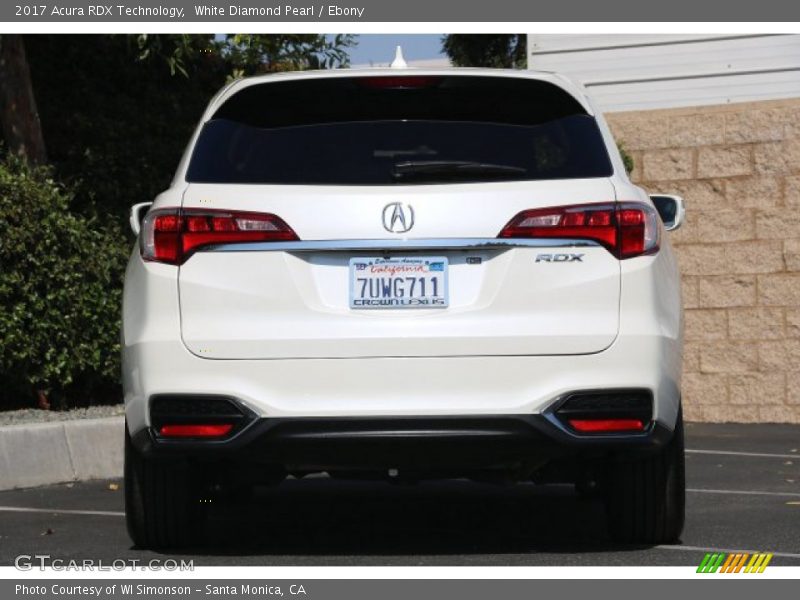 White Diamond Pearl / Ebony 2017 Acura RDX Technology