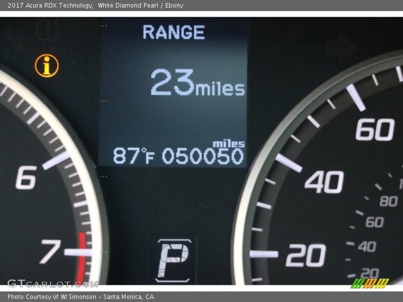 White Diamond Pearl / Ebony 2017 Acura RDX Technology