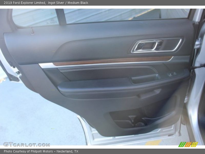 Ingot Silver / Medium Black 2019 Ford Explorer Limited