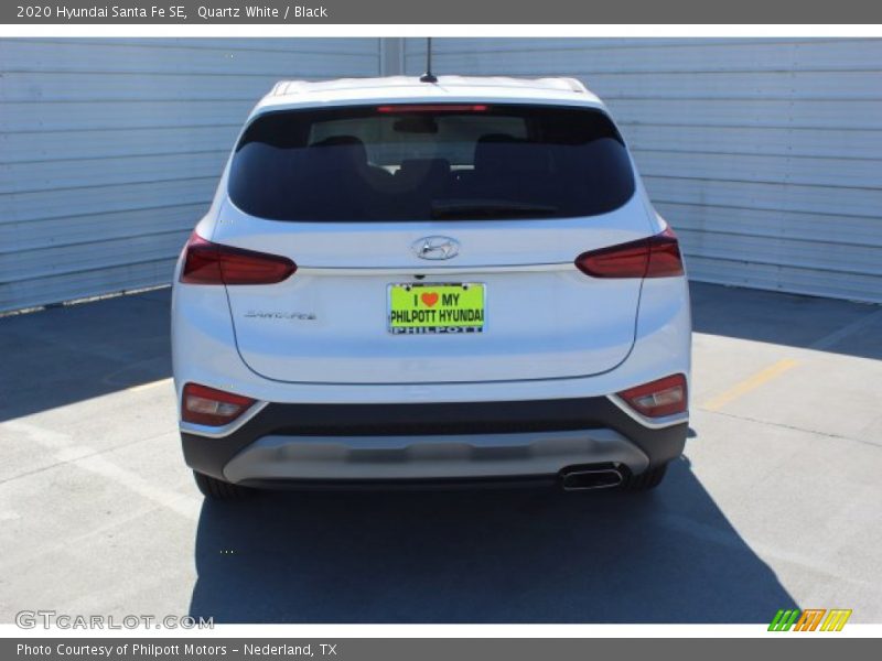 Quartz White / Black 2020 Hyundai Santa Fe SE