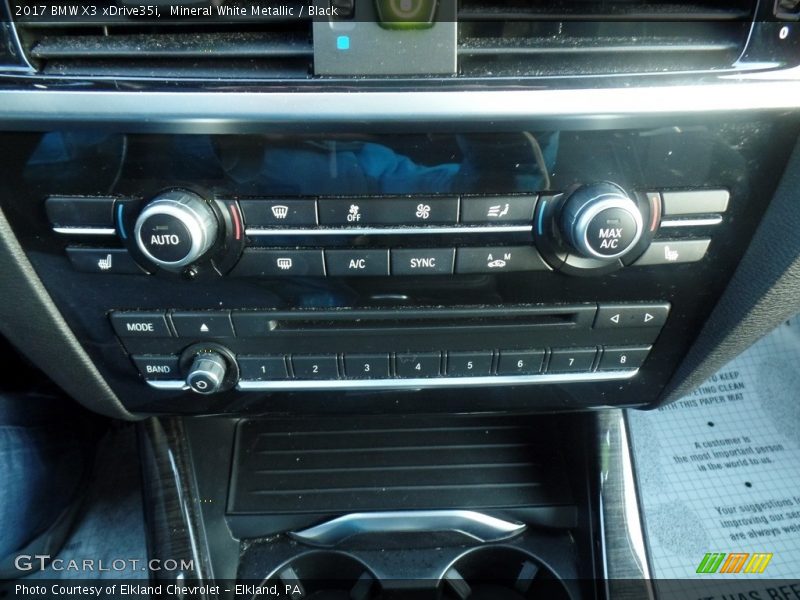 Mineral White Metallic / Black 2017 BMW X3 xDrive35i