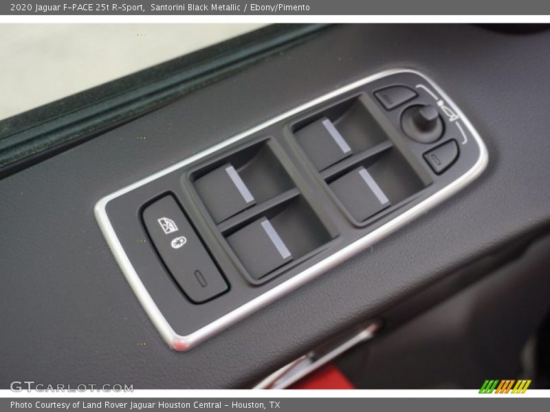 Controls of 2020 F-PACE 25t R-Sport