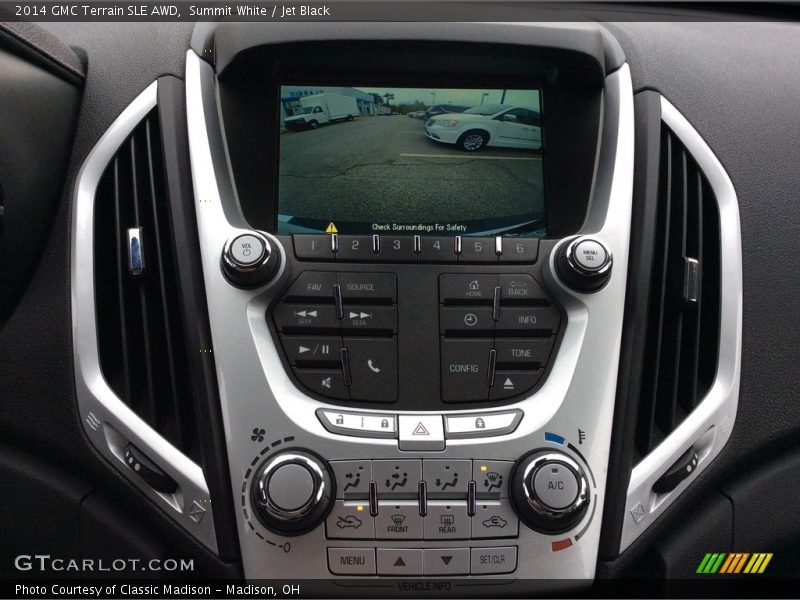 Summit White / Jet Black 2014 GMC Terrain SLE AWD