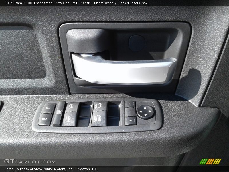 Bright White / Black/Diesel Gray 2019 Ram 4500 Tradesman Crew Cab 4x4 Chassis
