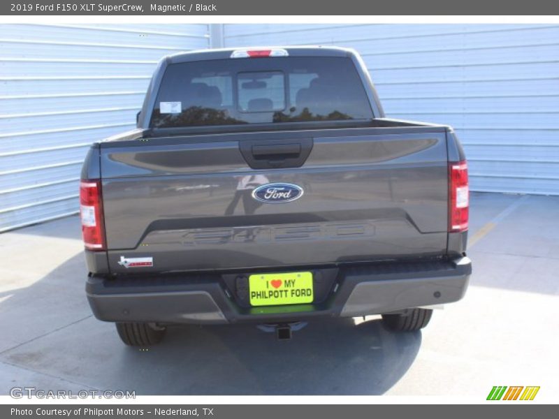 Magnetic / Black 2019 Ford F150 XLT SuperCrew
