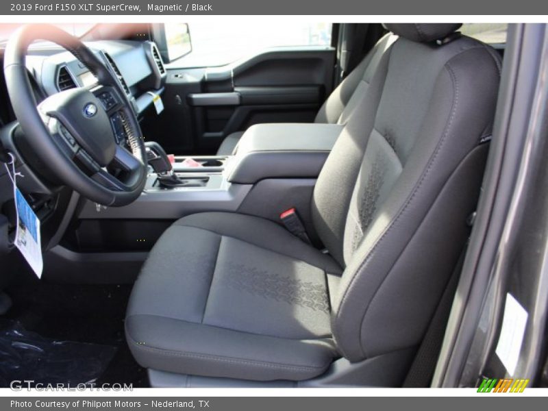 Magnetic / Black 2019 Ford F150 XLT SuperCrew