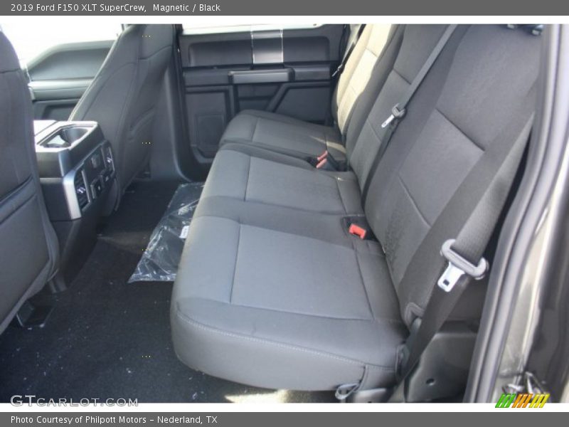 Magnetic / Black 2019 Ford F150 XLT SuperCrew