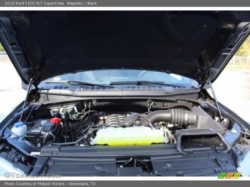 Magnetic / Black 2019 Ford F150 XLT SuperCrew