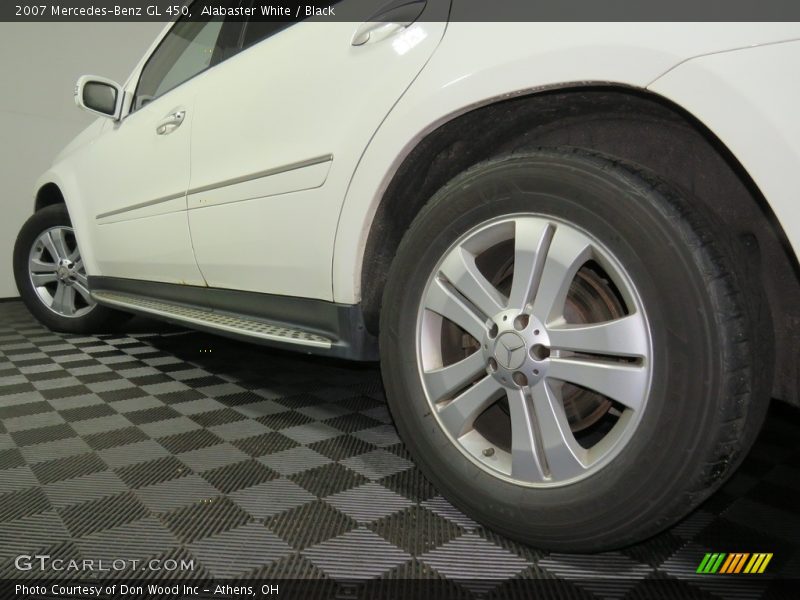 Alabaster White / Black 2007 Mercedes-Benz GL 450